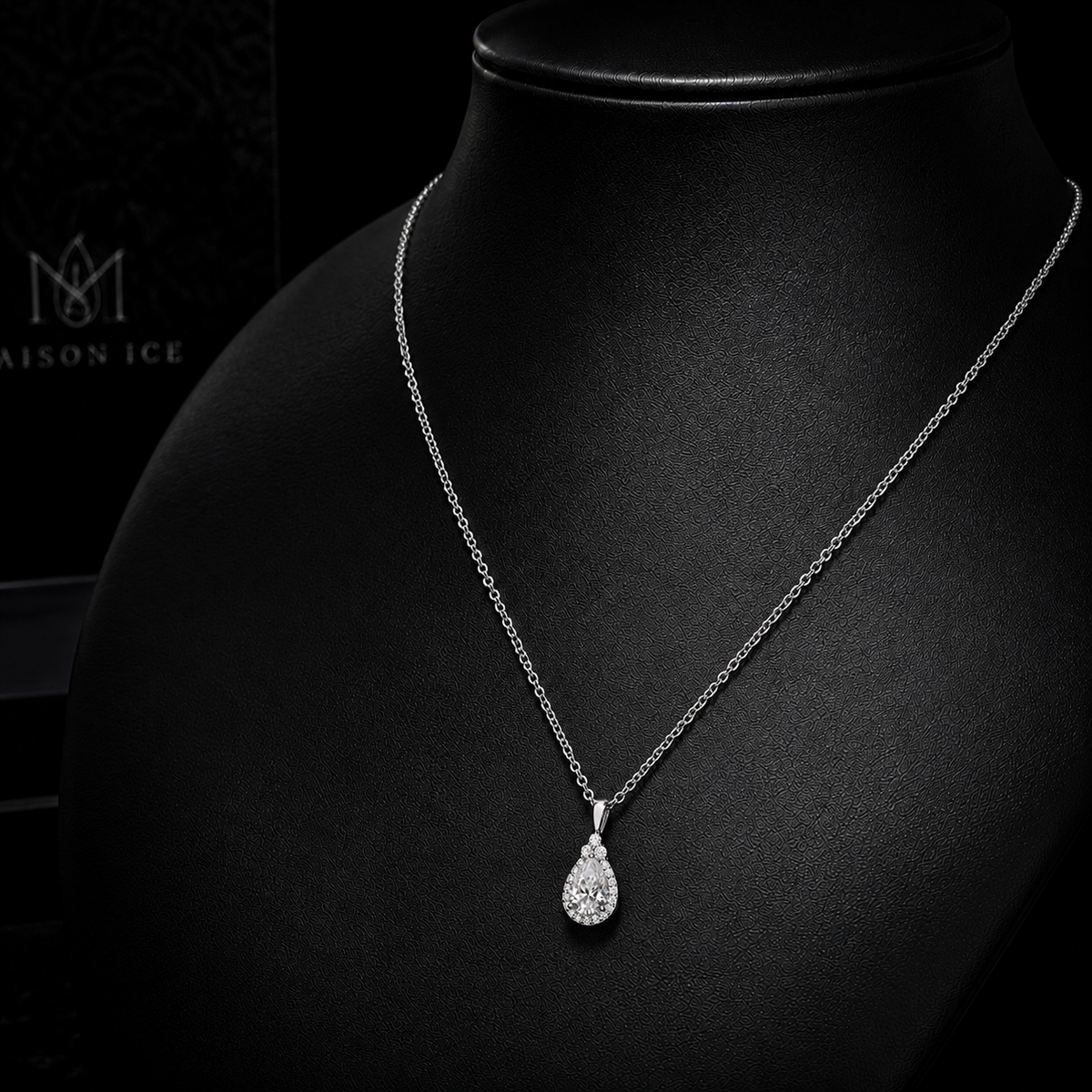 Collar Gota Royale VVS